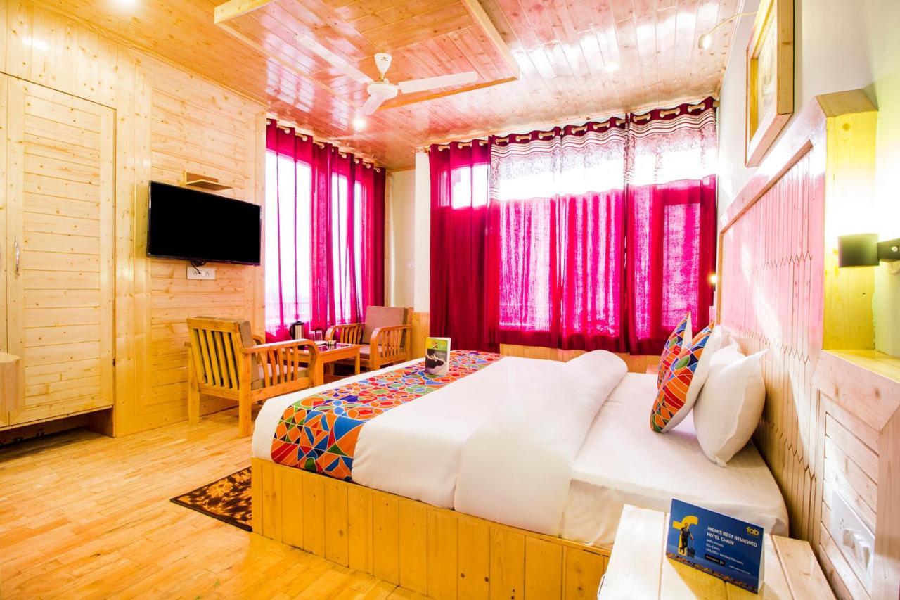 Fabexpress Shami Inn Naggar Road Manāli Eksteriør bilde