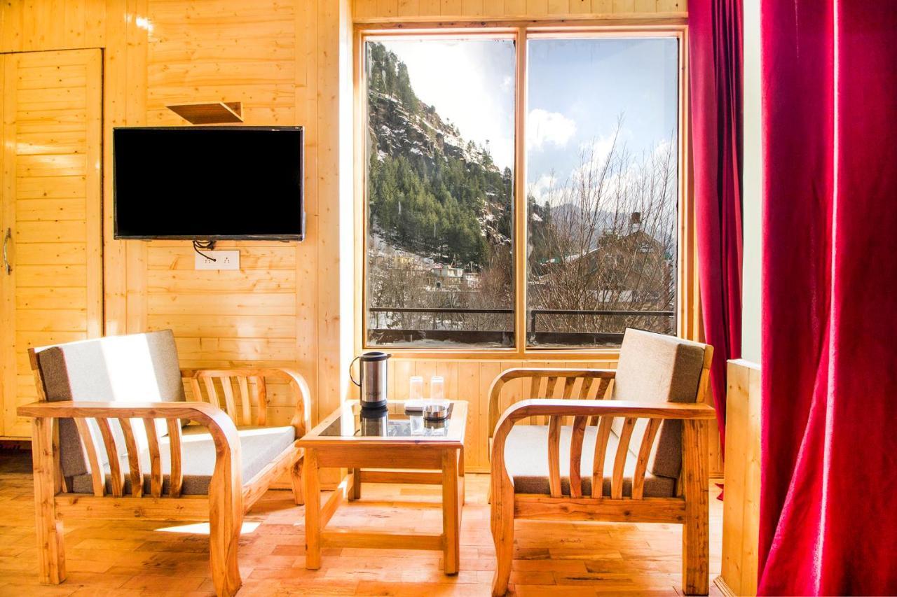 Fabexpress Shami Inn Naggar Road Manāli Eksteriør bilde